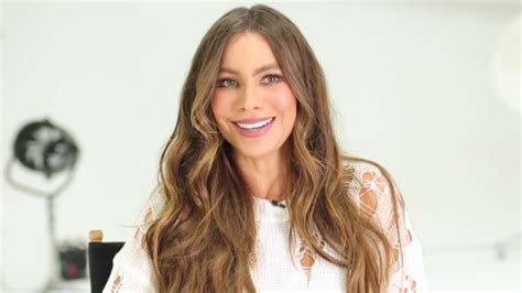 Sofia Vergara Poses Completely Nude for Womens Health,。